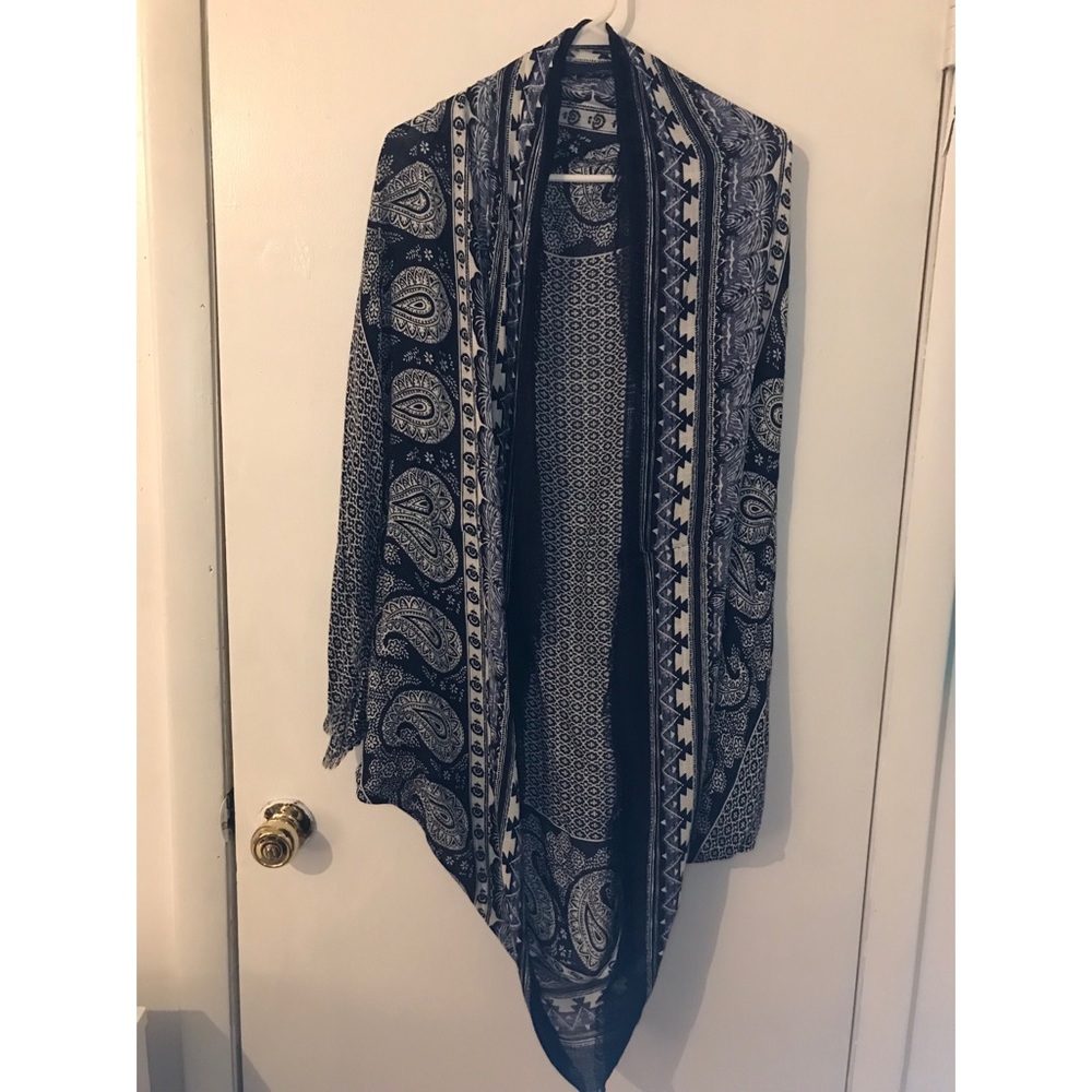 American Eagle Kimono